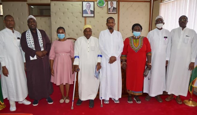 FGM WAR: Wair Deputy Governor Ahmed Mukhta (4th R), Anti-FGM Board chairperson Agnes Pareiyo (3rd R) and senior county officials during a sensitisation meeting.Image: STEPHEN ASTARIKO