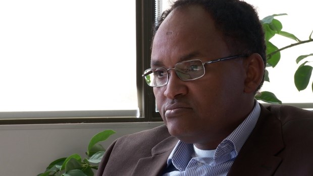 Jibril Ibrahim, the president of Edmonton's Somali-Canadian Cultural Society, says relationships between the community and police have improved and $440K in cold case rewards being renewed, is a sign of that. (CBC)