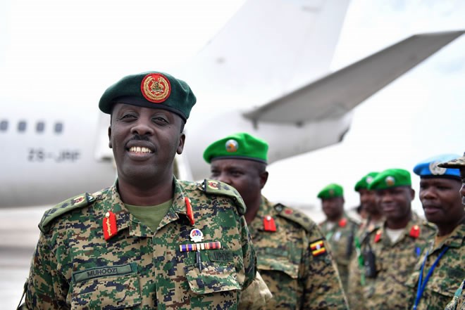 The Chief of Defense Forces (CDF), of the Uganda People’s Defence Force Gen David Muhoozi upon his arrival on official visit in Mogadishu, Somalia on 15 August 2017/AMISOM Photo