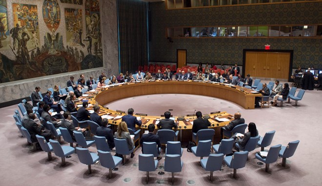 A wide view of the Security Council meeting on the situation in Somalia, 13 April 2017. UN Photo/Eskinder Debebe