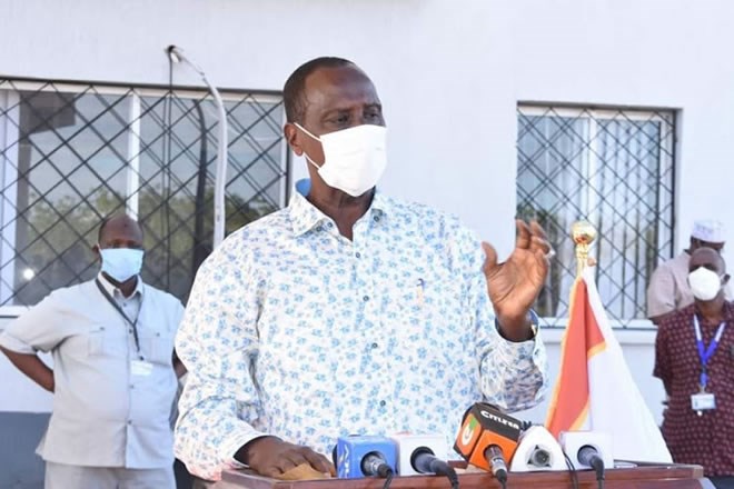 CONCERN: Wajir Governor Mohamed Abdi speaks to the press outside his office on Wednesday, May 6, 2020
Image: STEPHEN ASTARIKO