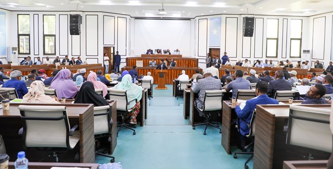 Puntland oo wadatashi ugu yeertay xildhibaanada ku matala labada aqal ee baarlamaanka