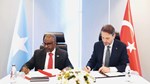 Soomaaliya iyo Turkiga oo kala saxiixday heshiis Shidaal looga baarayo Soomaaliya
