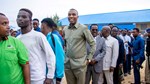 Prime Minister Barre visits voter registration site in Mogadishu’s Shangani district