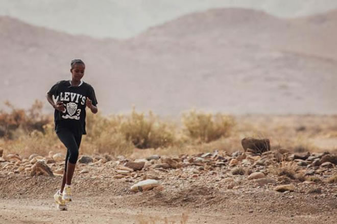 Kadra runs. Photo by Brian Vernor