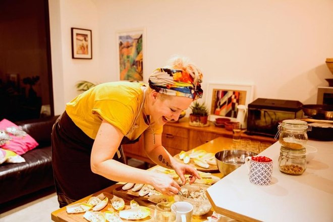 Bruford prepping food at a recent event. Photo by Emli Bendixen