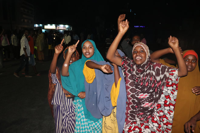 Residents of Mogadishu took to the streets in thousands. HOL/Dalmar Gure