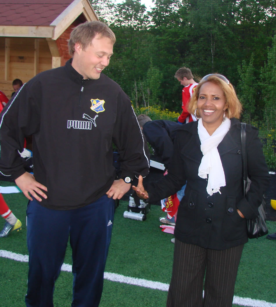 Tababaraha Cumar iyo hooyo Siraad