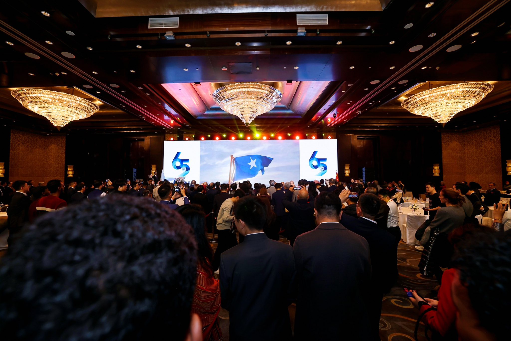 Safaaradda Soomaaliya ee Shiinaha oo soo qabanqaabisay munaasabad lagu xusayo 65-guurada xiriirka diblomaasiyadeed ee Soomaaliya iyo Shiinaha