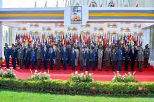Somalia seeks new military partnerships at Cairo defense expo